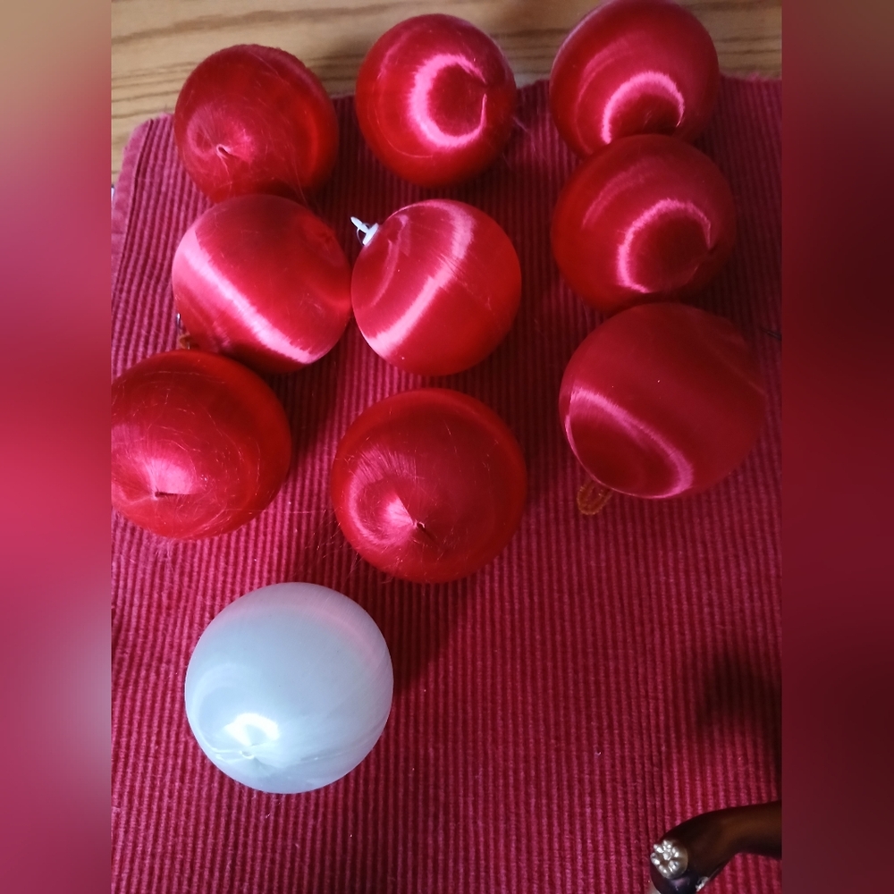 Vintage Satin Sheen Unbreakable Christmas Ornaments Red